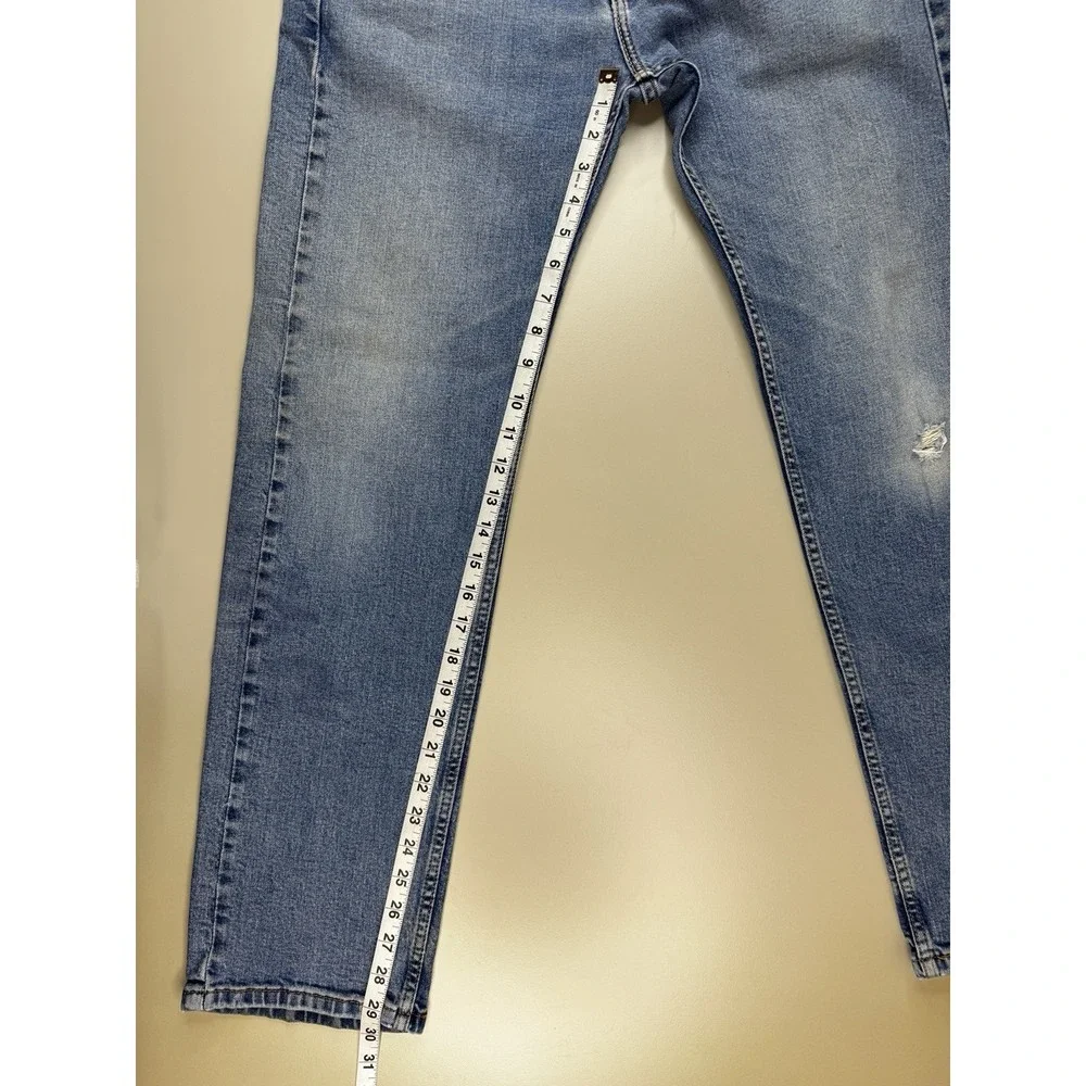 Levi's 505 Mens Jeans 34X32 Blue Straight Medium Wash Denim 5 Pocket Durable - Picture 3 of 11